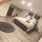 Naturnest Berzbuir